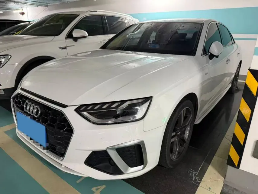 2020 Audi A4L 2.0T 190HP L4 7DCT,autocango,china used car exporter,china ev exporter,chinese used car exporter,chinese used ev exporter
