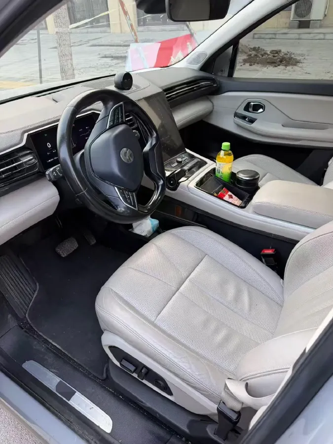 2018 NIO ES8 BEV 70KWH,autocango,china used car exporter,china ev exporter,chinese used car exporter,chinese used ev exporter