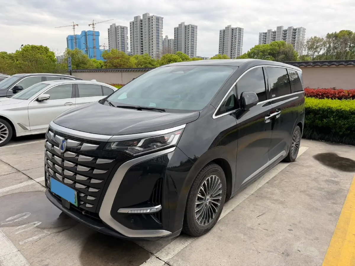 2024 Denza D9 1.5T 139HP L4 E-CVT PHEV 40KWH,autocango,china used car exporter,china ev exporter,chinese used car exporter,chinese used ev exporter