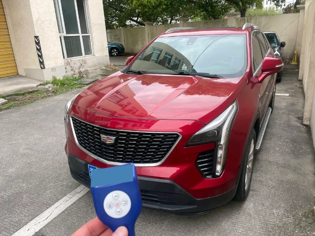 2022 Cadillac XT4 2.0T 237HP L4 9AT,autocango,china used car exporter,china ev exporter,chinese used car exporter,chinese used ev exporter