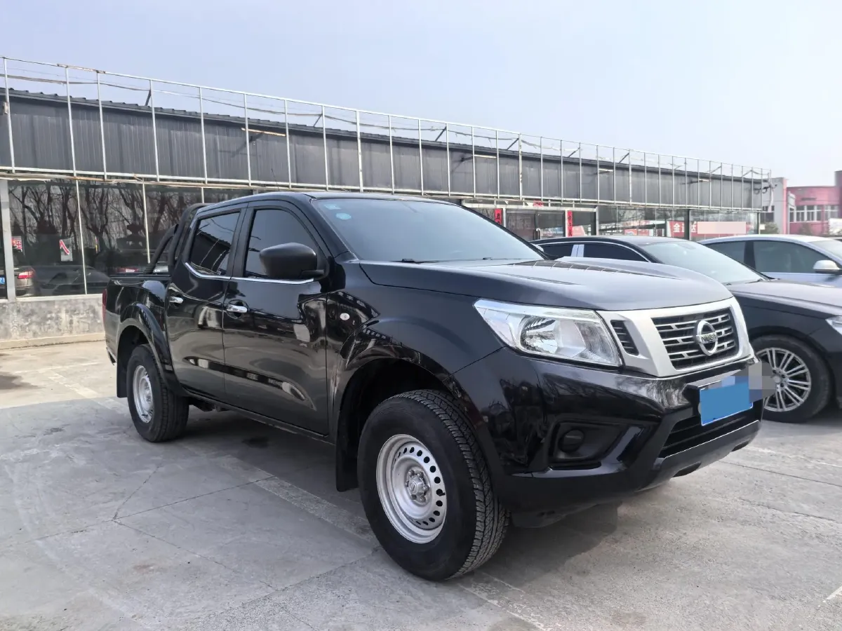 2019 Nissan Navara 2.5L 193HP L4 6MT,autocango,china used car exporter,china ev exporter,chinese used car exporter,chinese used ev exporter