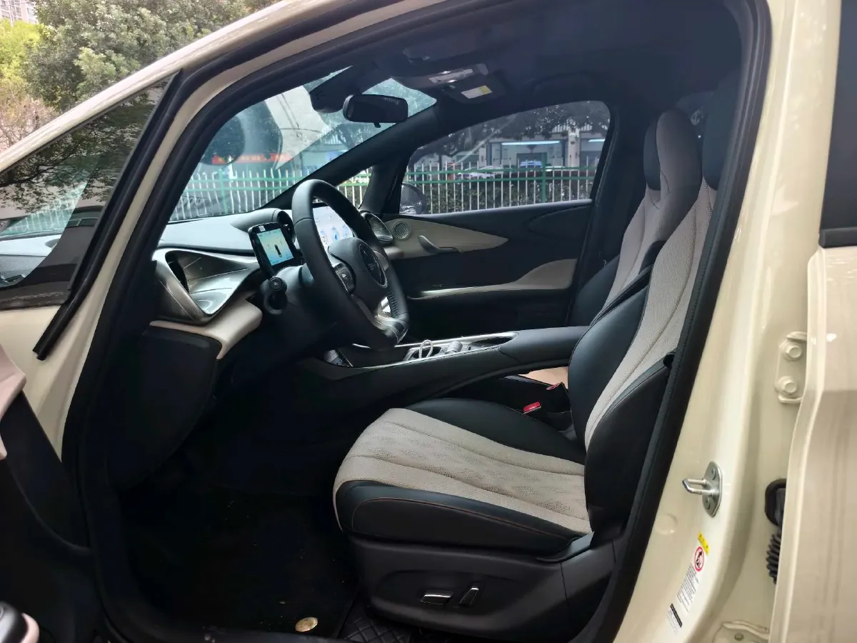 2024 BYD Dolphin BEV 44.928KWH,autocango,china used car exporter,china ev exporter,chinese used car exporter,chinese used ev exporter