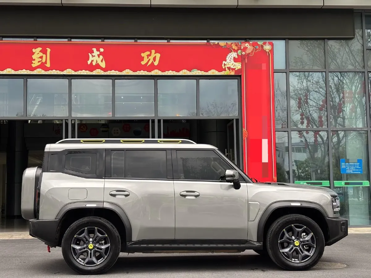 2024 Jetour ShanHai TravellerC-DM 1.5T 156HP L4 3DHT PHEV 26.7KWH,autocango,china used car exporter,china ev exporter,chinese used car exporter,chinese used ev exporter