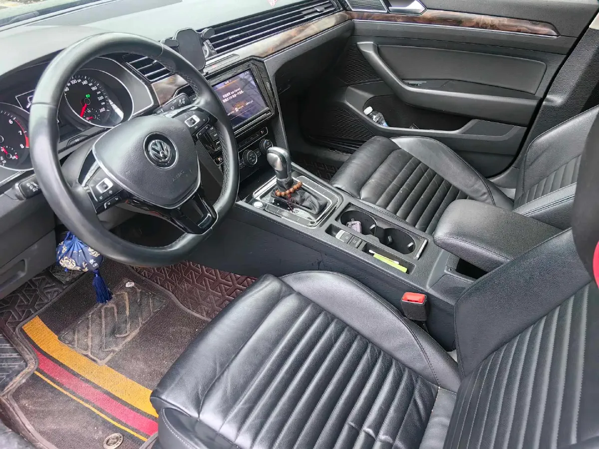 2019 Volkswagen Tayron 2.0T 186HP L4 7DCT,autocango,china used car exporter,china ev exporter,chinese used car exporter,chinese used ev exporter