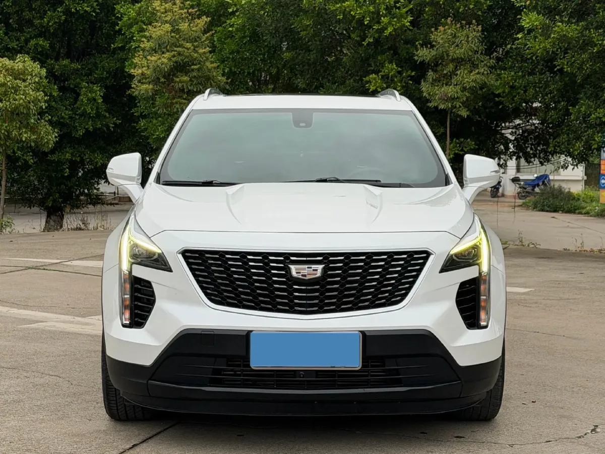 2020 Cadillac XT4 2.0T 241HP L4 9AT,autocango,china used car exporter,china ev exporter,chinese used car exporter,chinese used ev exporter