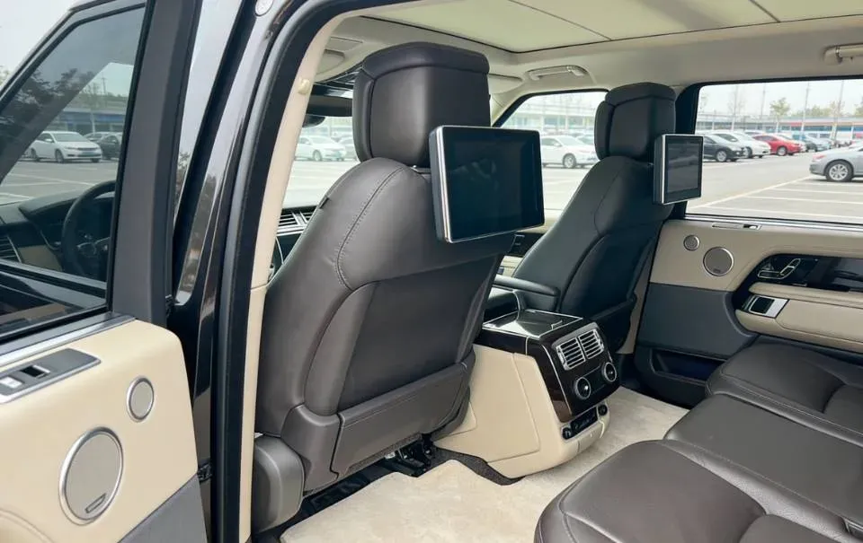 2022 Land Rover Range Rover 3.0T 400HP L6 8AT,autocango,china used car exporter,china ev exporter,chinese used car exporter,chinese used ev exporter