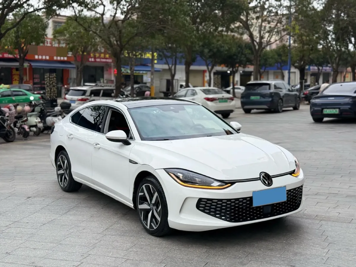 2022 Exceed TXL 2.0T 261HP L4 7DCT,autocango,china used car exporter,china ev exporter,chinese used car exporter,chinese used ev exporter