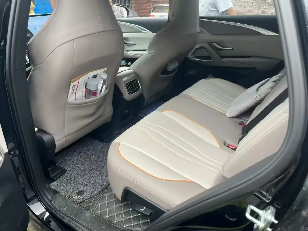 2024 BYD Song Pro 1.5L 110HP L4 E-CVT PHEV 18.3KWH,autocango,china used car exporter,china ev exporter,chinese used car exporter,chinese used ev exporter