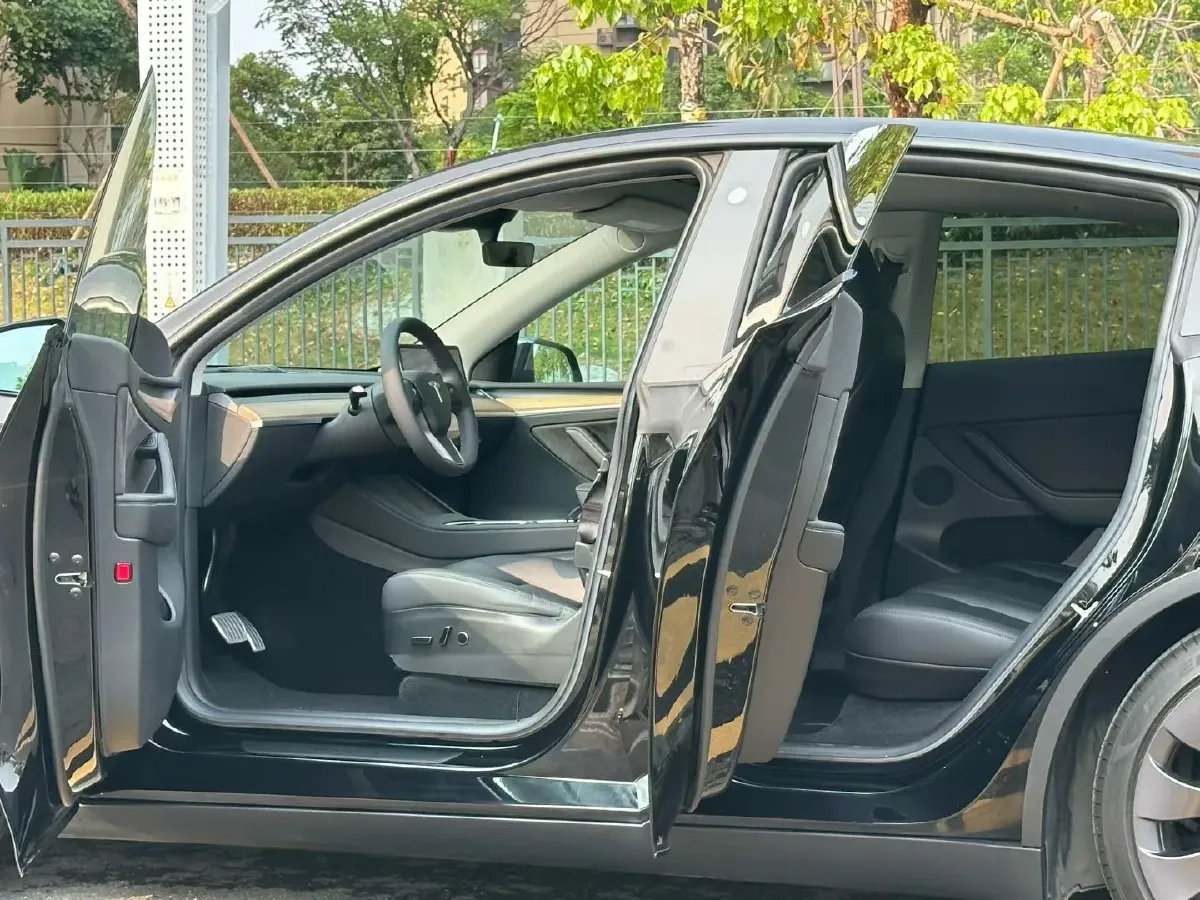 2021 Ford Mustang Mach-E BEV 80.3KWH,autocango,china used car exporter,china ev exporter,chinese used car exporter,chinese used ev exporter