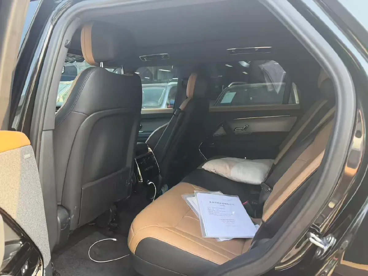 2023 Land Rover Range Rover Sport 3.0T 400HP L6 8AT,autocango,china used car exporter,china ev exporter,chinese used car exporter,chinese used ev exporter