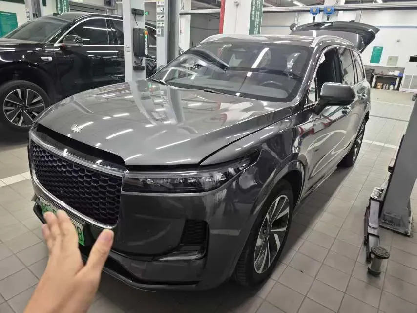 2021 Li ONE Range Extended 131HP REEV 40.5KWH,autocango,china used car exporter,china ev exporter,chinese used car exporter,chinese used ev exporter