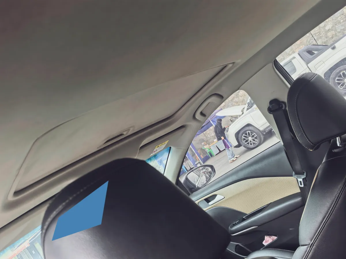 2021 Chevrolet Monza 1.5L 113HP L4 6AT,autocango,china used car exporter,china ev exporter,chinese used car exporter,chinese used ev exporter