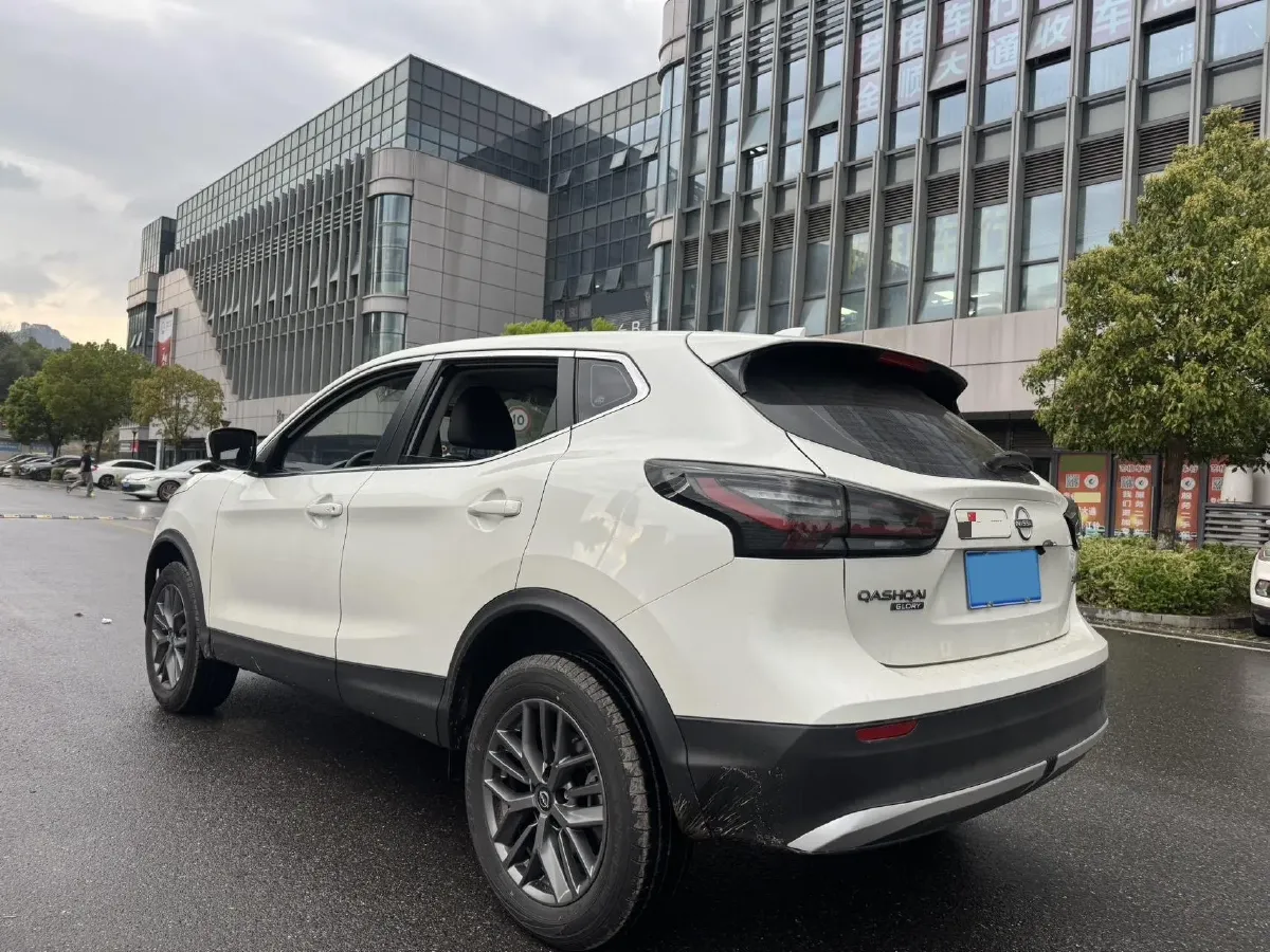 2025 Nissan Qashqai 2.0L 151HP L4 CVT,autocango,china used car exporter,china ev exporter,chinese used car exporter,chinese used ev exporter