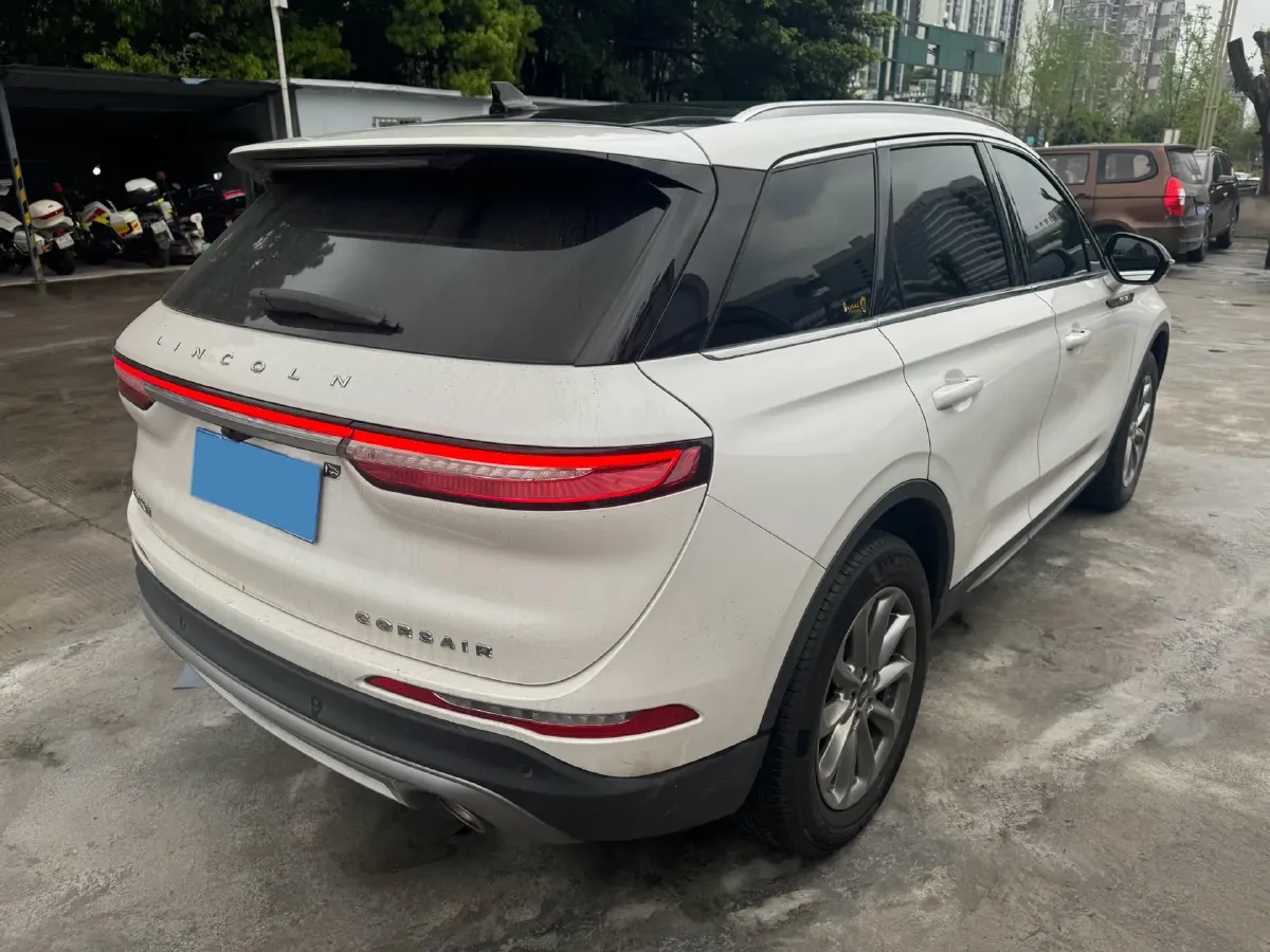 2020 Lincoln Corsair 2.0T 245HP L4 8AT,autocango,china used car exporter,china ev exporter,chinese used car exporter,chinese used ev exporter