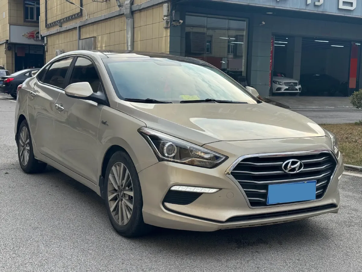 2017 Hyundai Mistra 1.6T 175HP L4 7DCT,autocango,china used car exporter,china ev exporter,chinese used car exporter,chinese used ev exporter