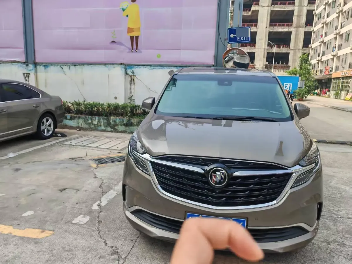 2021 Buick GL8 2.0T 237HP L4 9AT,autocango,china used car exporter,china ev exporter,chinese used car exporter,chinese used ev exporter