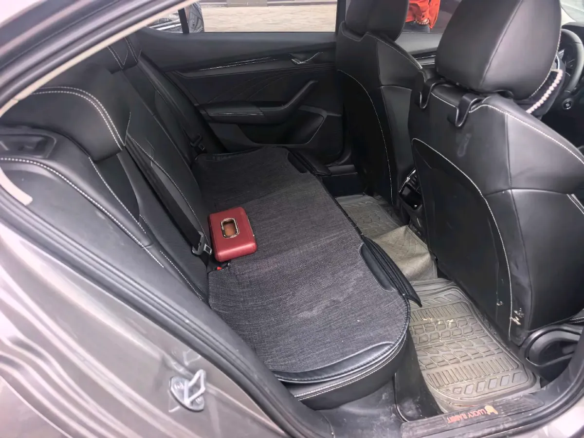 2022 Skoda Octavia 1.4T 150HP L4 7DCT,autocango,china used car exporter,china ev exporter,chinese used car exporter,chinese used ev exporter