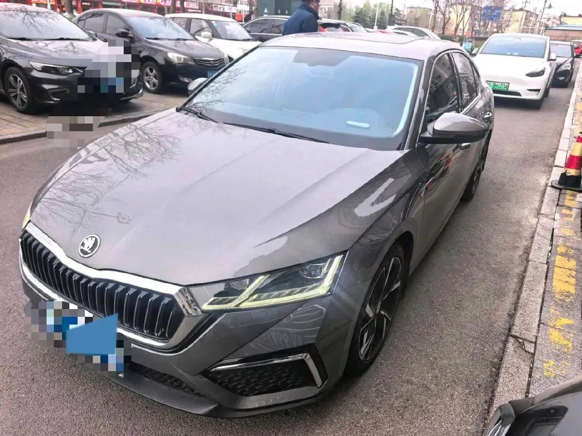2022 Skoda Octavia 1.4T 150HP L4 7DCT,autocango,china used car exporter,china ev exporter,chinese used car exporter,chinese used ev exporter