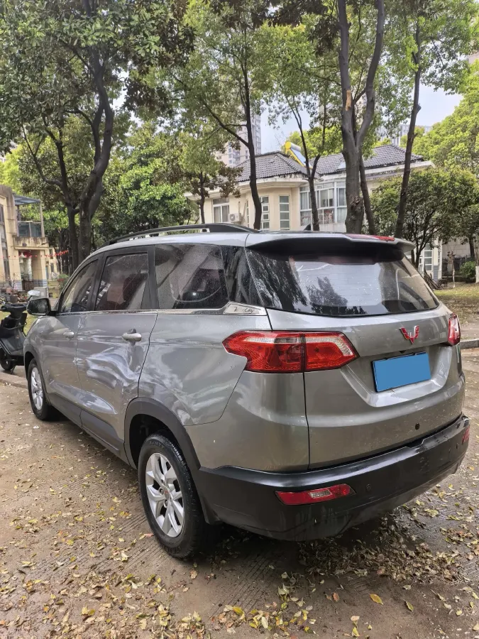 2018 WuLing HongGuang S3 1.5T 150HP L4 6MT,autocango,china used car exporter,china ev exporter,chinese used car exporter,chinese used ev exporter