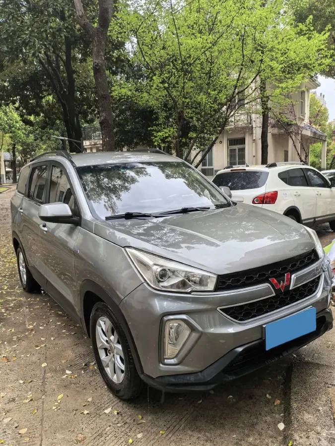 2018 WuLing HongGuang S3 1.5T 150HP L4 6MT,autocango,china used car exporter,china ev exporter,chinese used car exporter,chinese used ev exporter