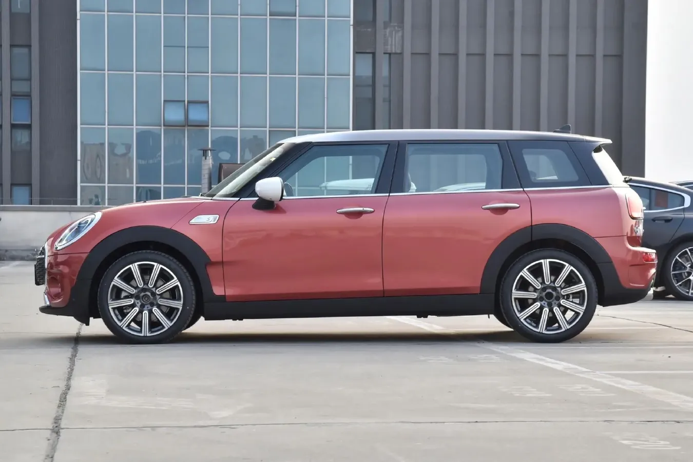 2023 MINI CLUBMAN 2.0T 178HP L4 7DCT,autocango,china used car exporter,china ev exporter,chinese used car exporter,chinese used ev exporter