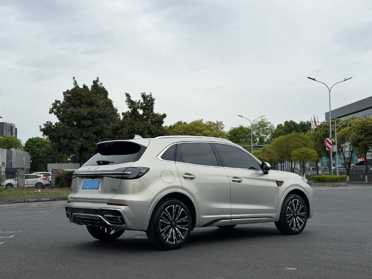 2023 HongQi HS5 2.0T 252HP L4 8AT,autocango,china used car exporter,china ev exporter,chinese used car exporter,chinese used ev exporter