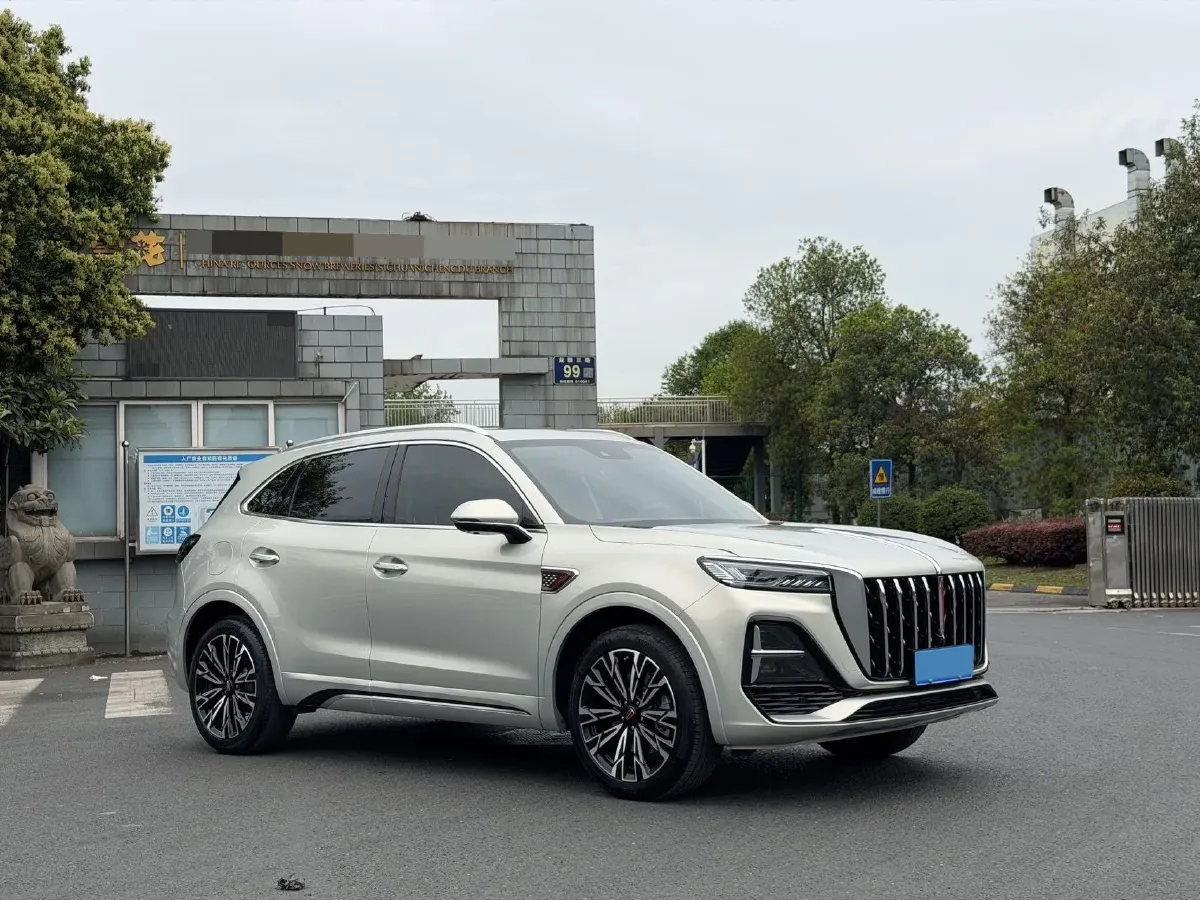 2023 HongQi HS5 2.0T 252HP L4 8AT,autocango,china used car exporter,china ev exporter,chinese used car exporter,chinese used ev exporter