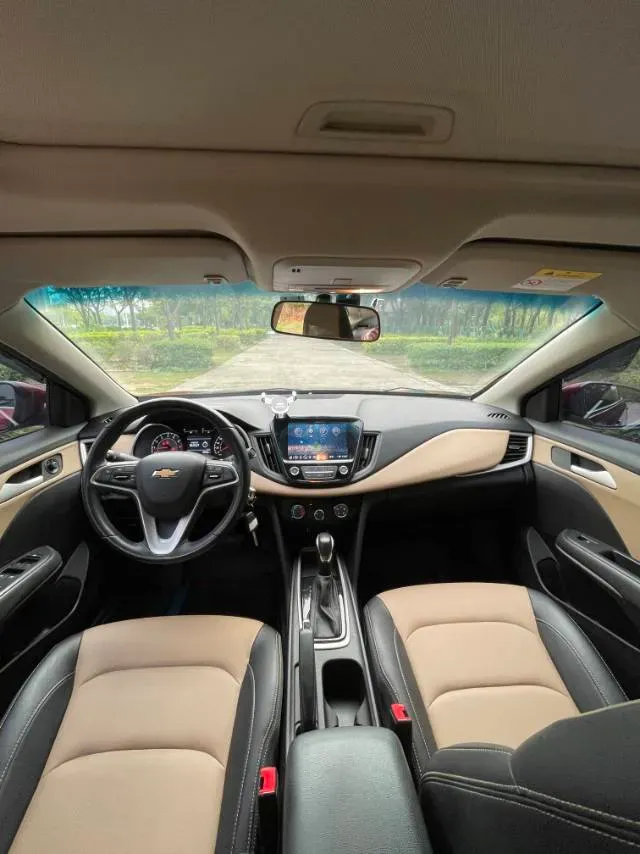 2022 Chevrolet Monza 1.5L 113HP L4 6AT,autocango,china used car exporter,china ev exporter,chinese used car exporter,chinese used ev exporter