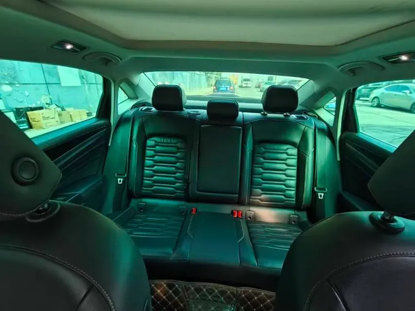 2024 Geely Azkarra 1.5T 181HP L4 7DCT,autocango,china used car exporter,china ev exporter,chinese used car exporter,chinese used ev exporter