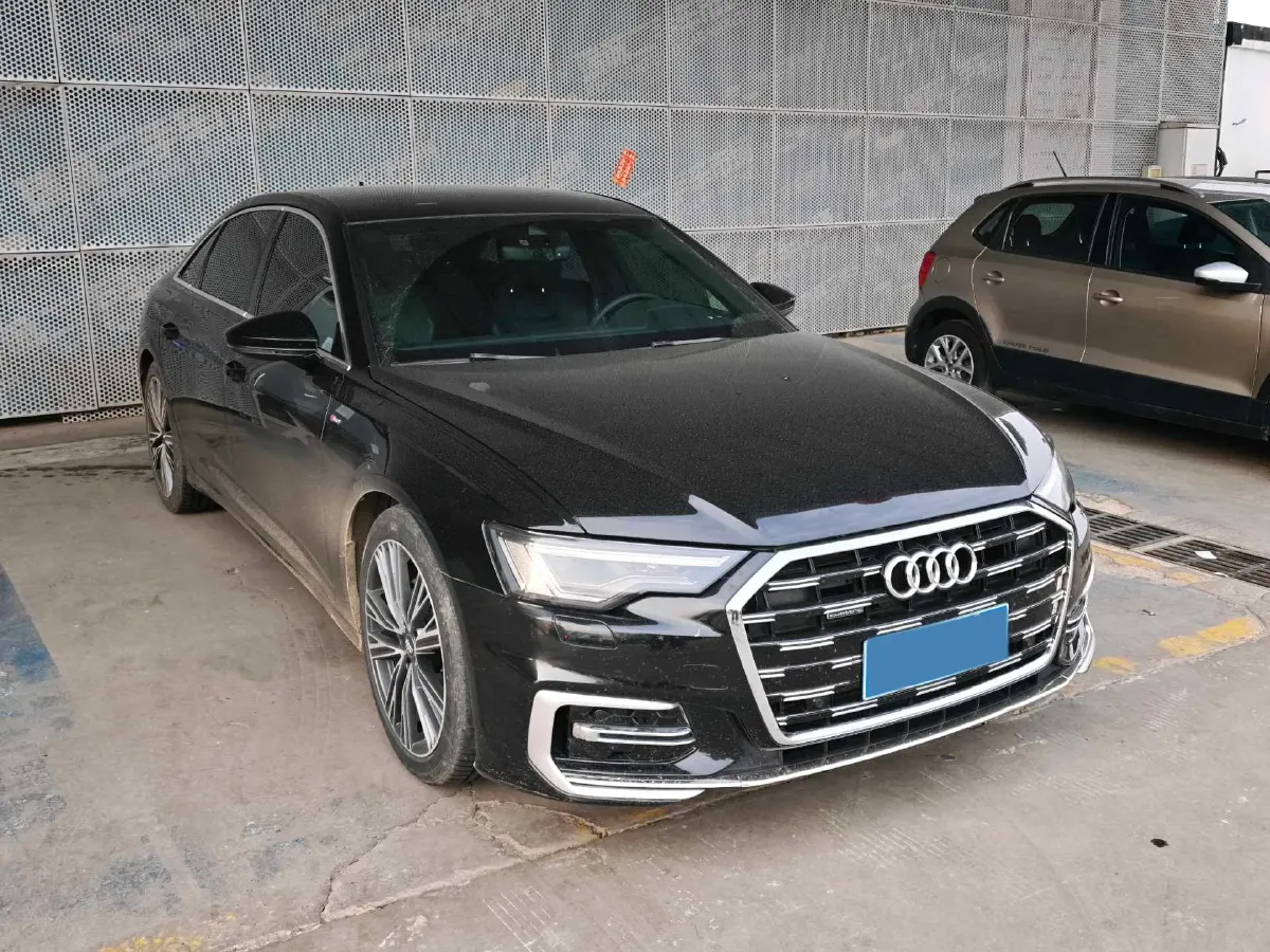 2019 Audi A6L 2.0T 190HP L4 7DCT,autocango,china used car exporter,china ev exporter,chinese used car exporter,chinese used ev exporter