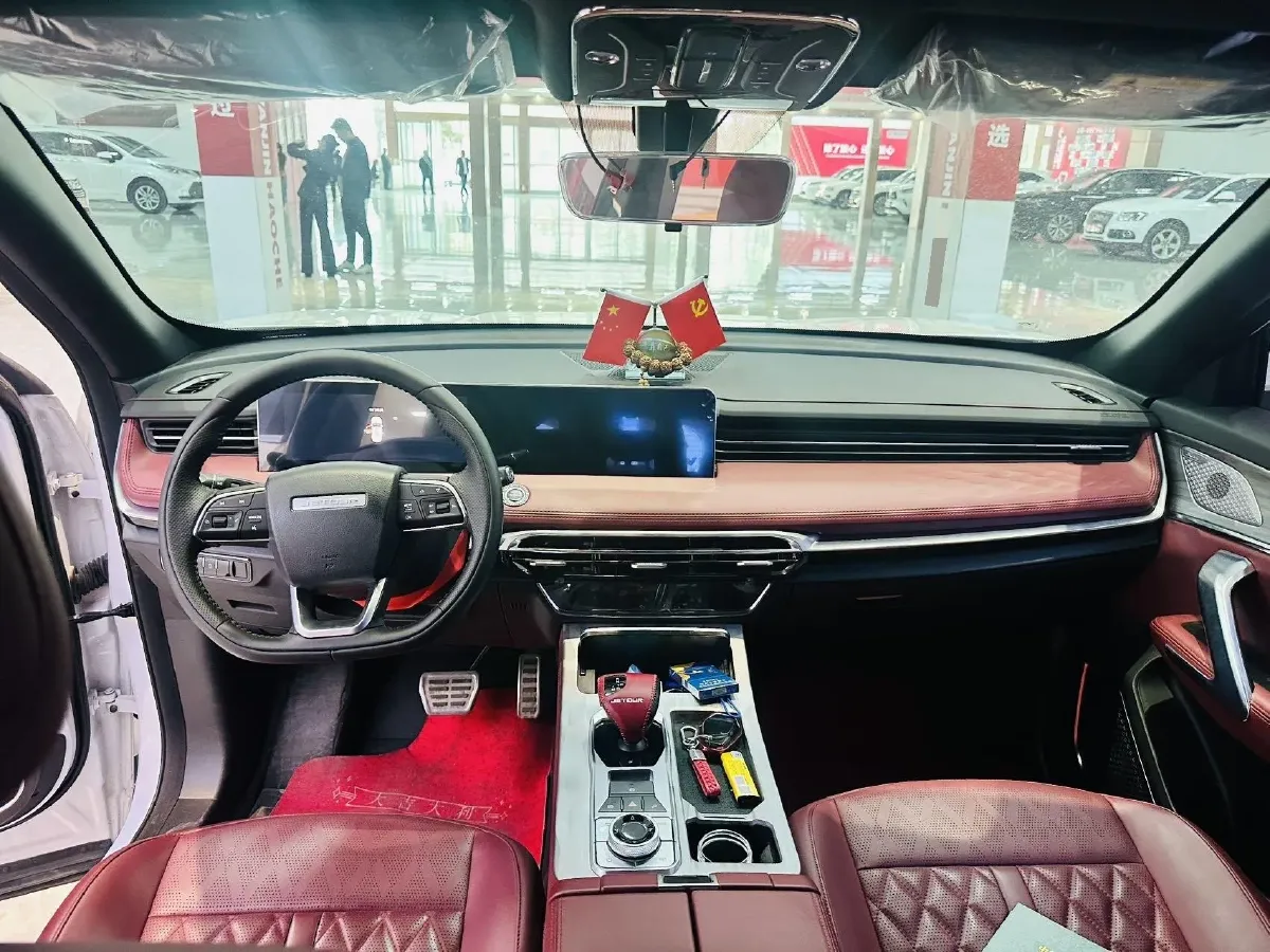 2023 ChangAn Oshan X7 Plus 1.5T 188HP L4 7DCT,autocango,china used car exporter,china ev exporter,chinese used car exporter,chinese used ev exporter