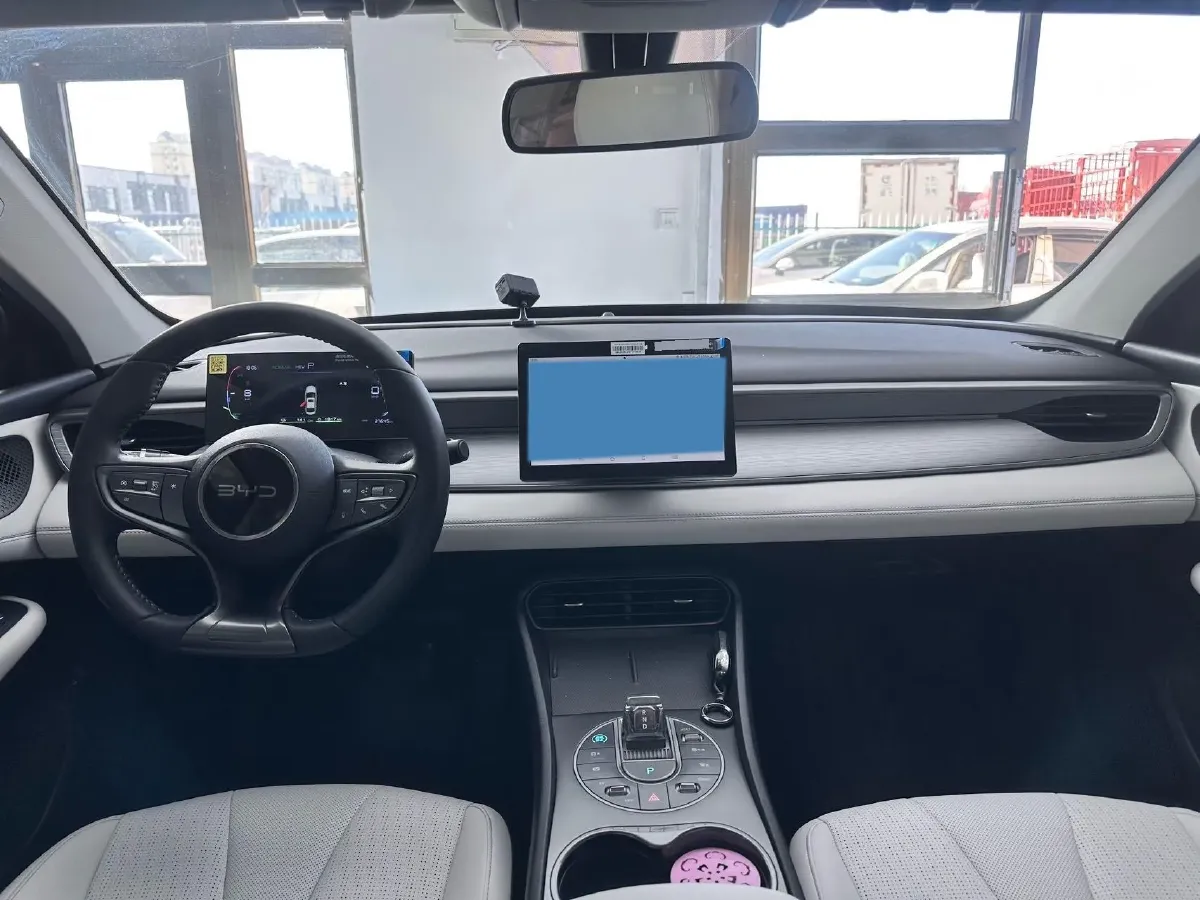 2025 BYD Seal05 DM-i 1.5L 101HP L4 E-CVT PHEV 7.68KWH,autocango,china used car exporter,china ev exporter,chinese used car exporter,chinese used ev exporter