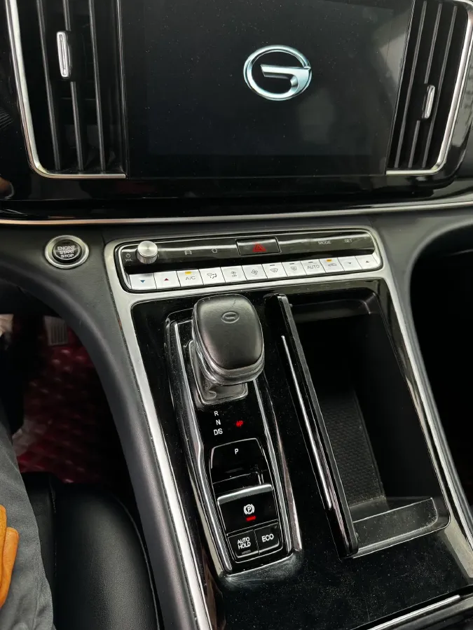 2021 GAC Trumpchi M8 2.0T 252HP L4 8AT,autocango,china used car exporter,china ev exporter,chinese used car exporter,chinese used ev exporter