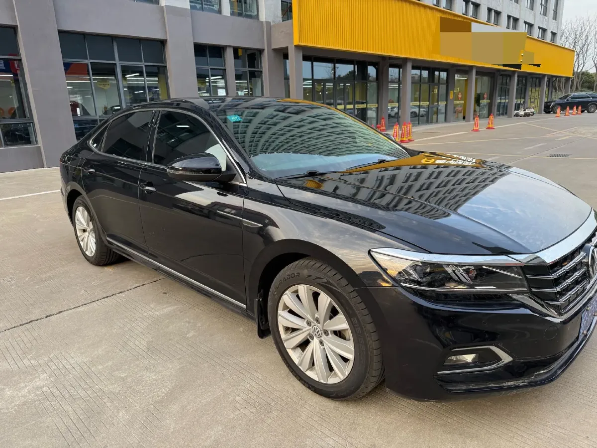 2019 Skoda Kodiak 2.0T 186HP L4 7DCT,autocango,china used car exporter,china ev exporter,chinese used car exporter,chinese used ev exporter