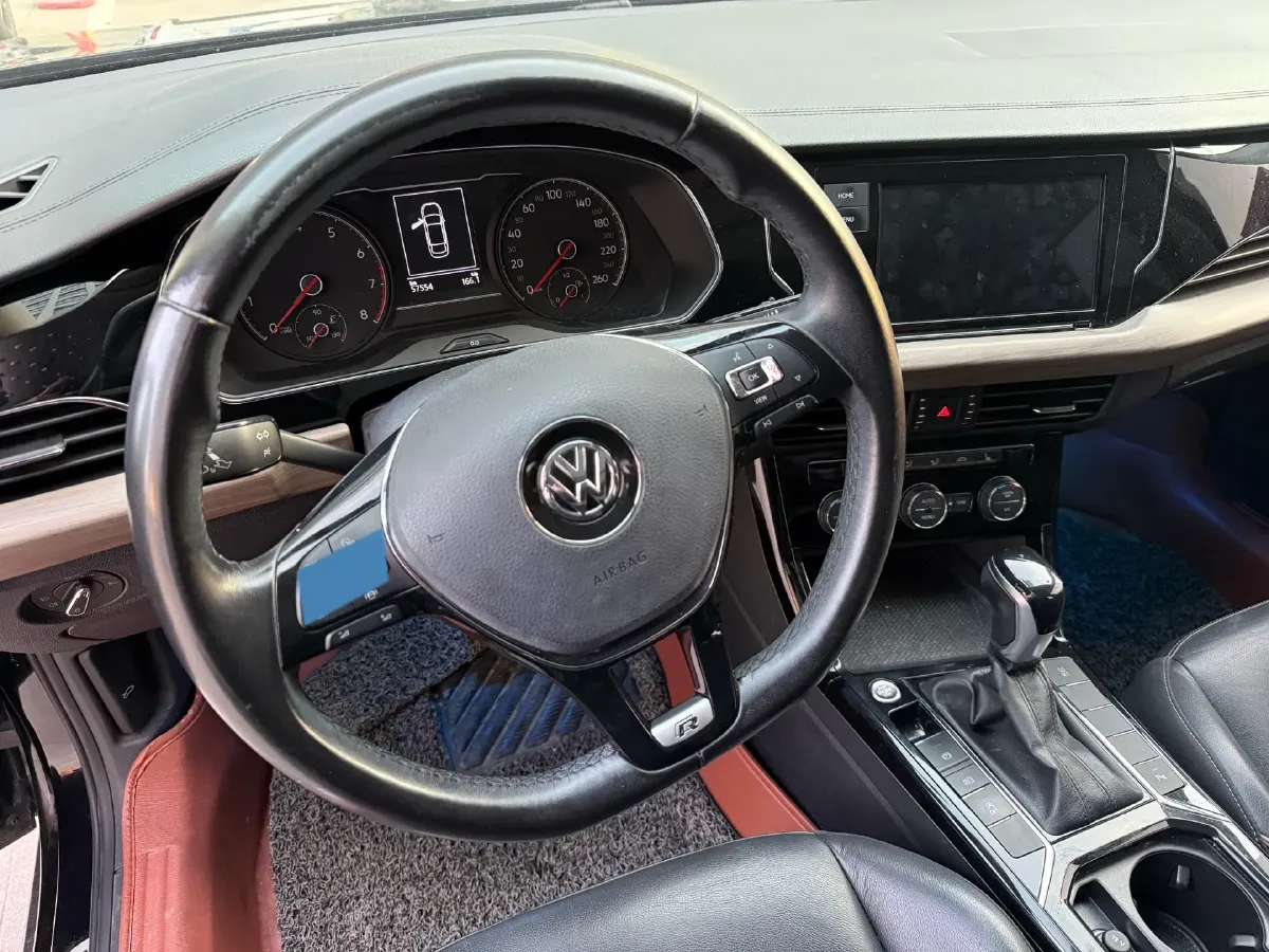 2019 Skoda Kodiak 2.0T 186HP L4 7DCT,autocango,china used car exporter,china ev exporter,chinese used car exporter,chinese used ev exporter