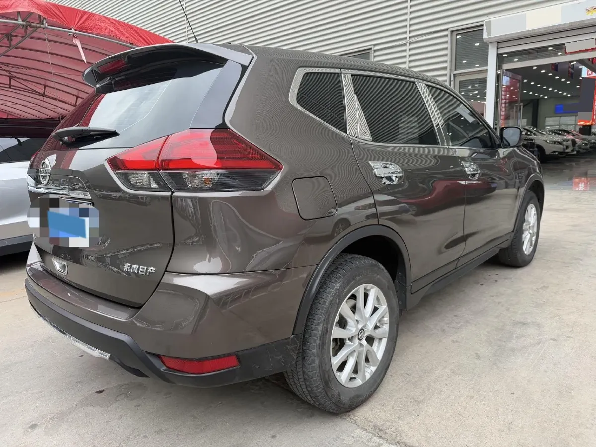 2021 Nissan X-Trail 2.0L 151HP L4 CVT,autocango,china used car exporter,china ev exporter,chinese used car exporter,chinese used ev exporter