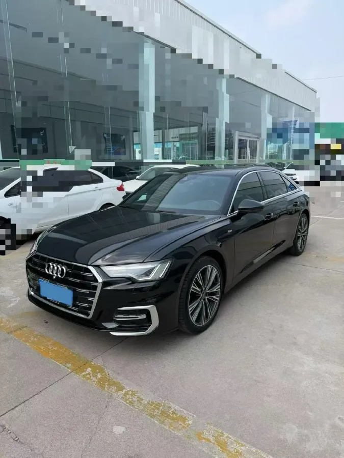 2023 Audi A6L 2.0T 245HP L4 7DCT,autocango,china used car exporter,china ev exporter,chinese used car exporter,chinese used ev exporter
