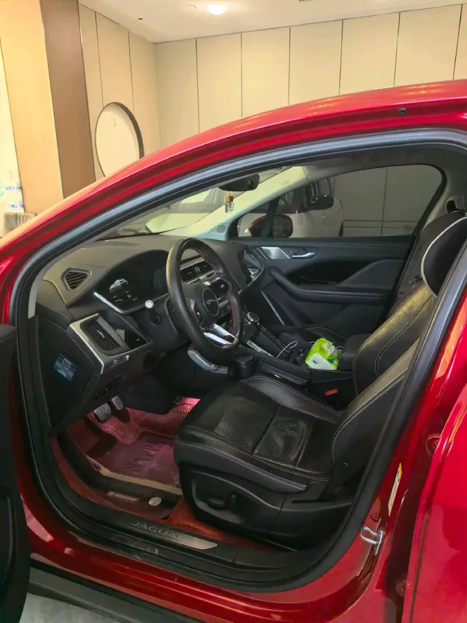 2018 Land Rover Range Rover Velar 2.0T 250HP L4 8AT,autocango,china used car exporter,china ev exporter,chinese used car exporter,chinese used ev exporter