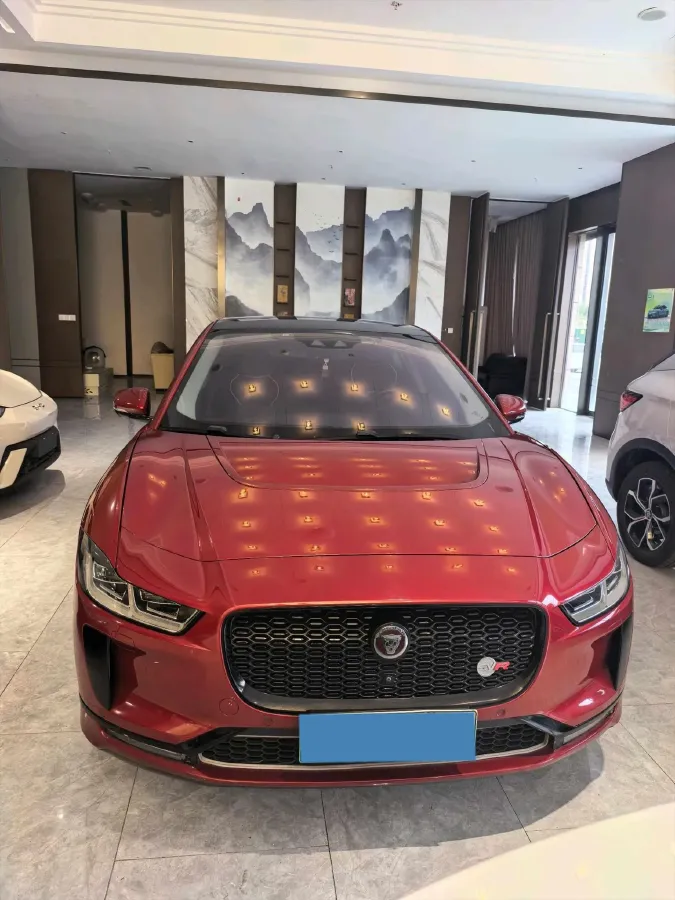 2018 Land Rover Range Rover Velar 2.0T 250HP L4 8AT,autocango,china used car exporter,china ev exporter,chinese used car exporter,chinese used ev exporter