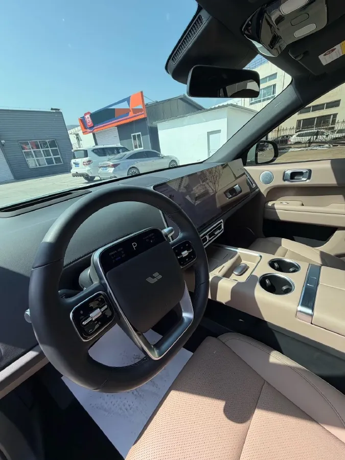 2024 Li L6 Range Extended 154HP L4 REEV 36.8KWH,autocango,china used car exporter,china ev exporter,chinese used car exporter,chinese used ev exporter