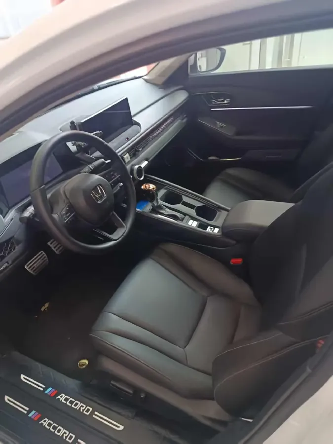 2025 Honda Accord 1.5T 192HP L4 CVT,autocango,china used car exporter,china ev exporter,chinese used car exporter,chinese used ev exporter