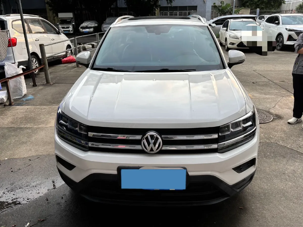 2020 Volkswagen Tharu 1.4T 150HP L4 7DCT,autocango,china used car exporter,china ev exporter,chinese used car exporter,chinese used ev exporter