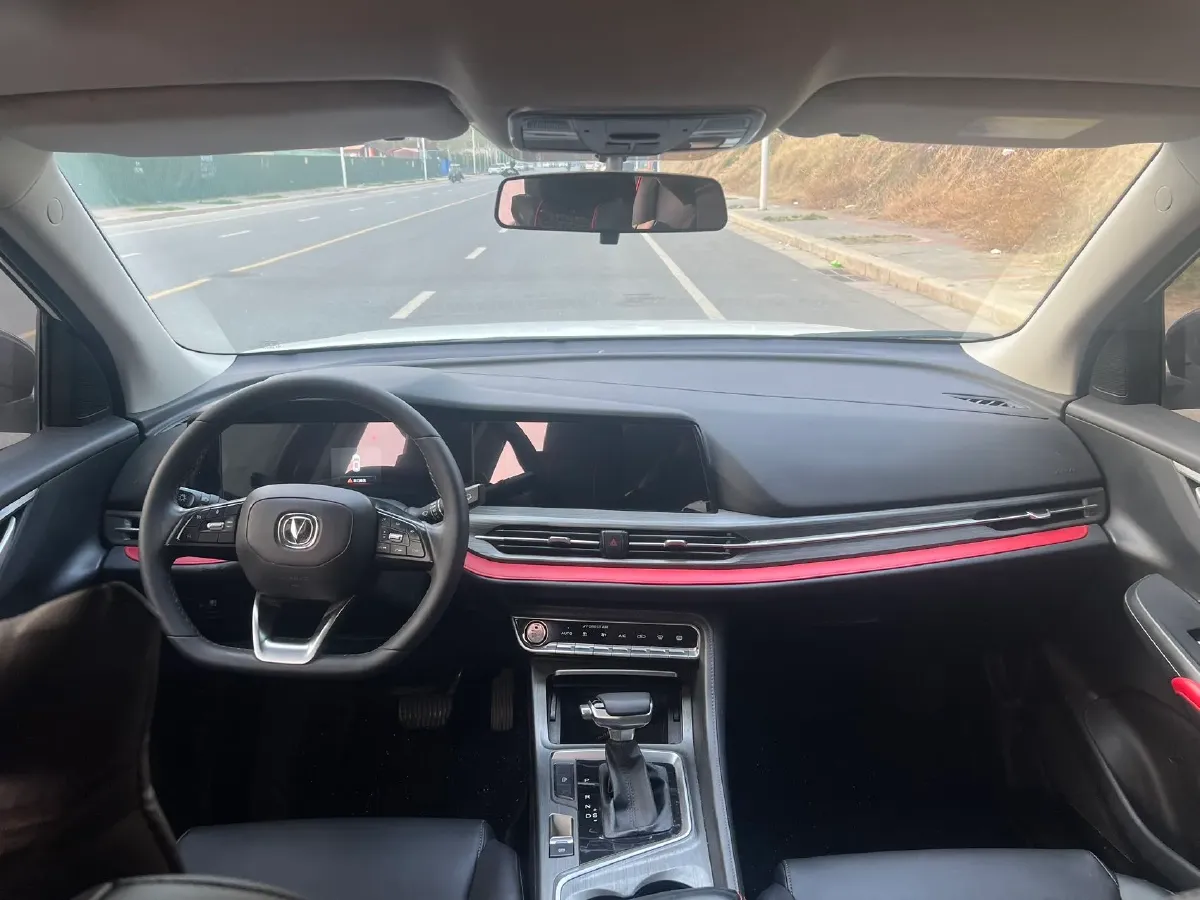 2021 ChangAn CS55 Plus 1.5T 180HP L4 7DCT,autocango,china used car exporter,china ev exporter,chinese used car exporter,chinese used ev exporter