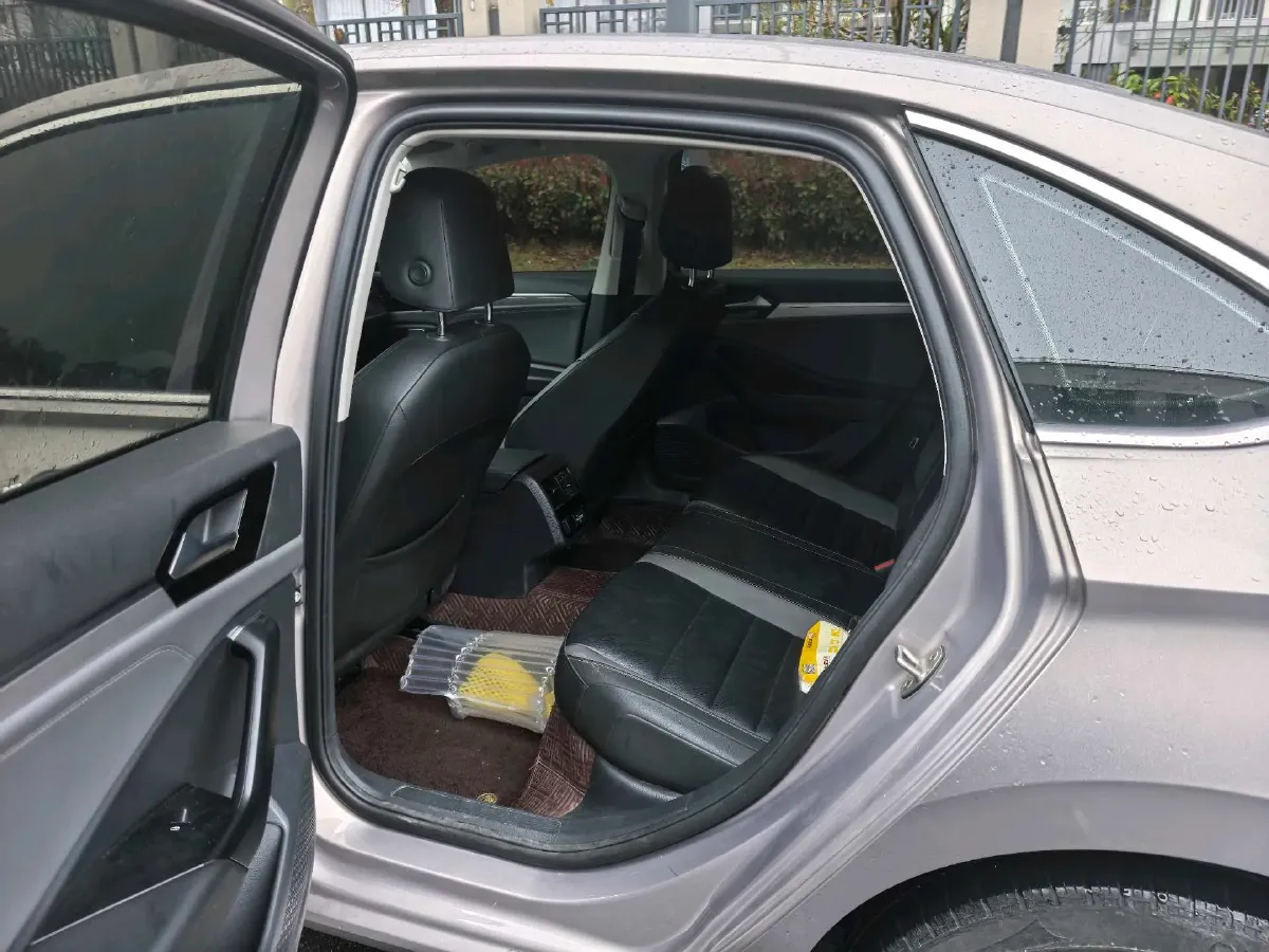 2019 Volkswagen Tharu 1.4T 150HP L4 7DCT,autocango,china used car exporter,china ev exporter,chinese used car exporter,chinese used ev exporter