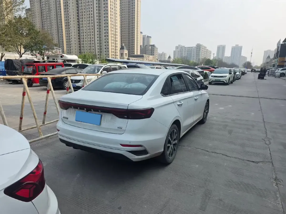 2022 Geely Emgrand 1.5L 114HP L4 CVT,autocango,china used car exporter,china ev exporter,chinese used car exporter,chinese used ev exporter