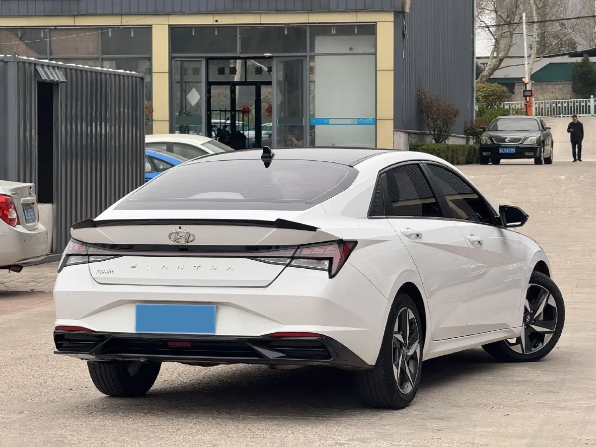 2022 Hyundai Elantra 1.5L 115HP L4 CVT,autocango,china used car exporter,china ev exporter,chinese used car exporter,chinese used ev exporter