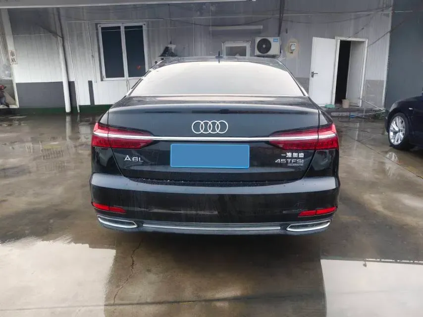 2019 Mercedes-Benz GLC Class 2.0T 245HP L4 9AT,autocango,china used car exporter,china ev exporter,chinese used car exporter,chinese used ev exporter