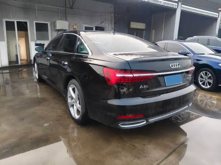 2019 Mercedes-Benz GLC Class 2.0T 245HP L4 9AT,autocango,china used car exporter,china ev exporter,chinese used car exporter,chinese used ev exporter