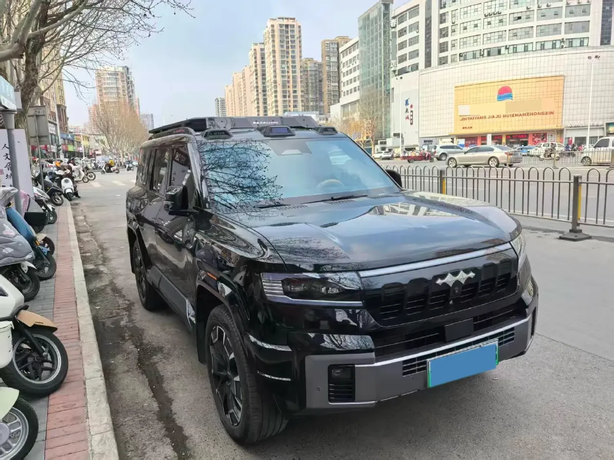 2025 FangChengBao Bao 8 2.0T 245HP L4 E-CVT PHEV 36.8KWH,autocango,china used car exporter,china ev exporter,chinese used car exporter,chinese used ev exporter