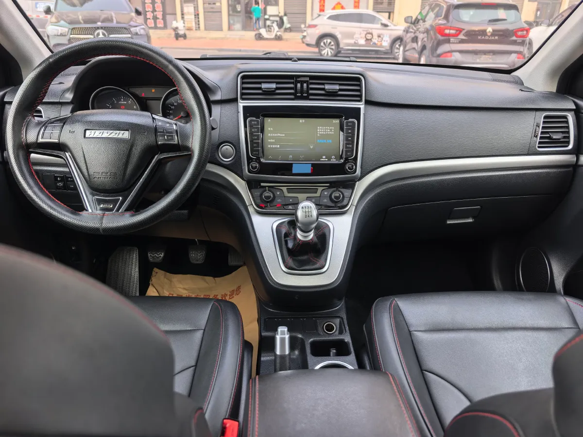 2019 Haval M6 1.5T 150HP L4 6MT,autocango,china used car exporter,china ev exporter,chinese used car exporter,chinese used ev exporter